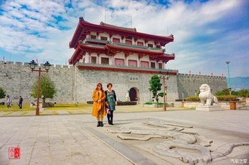 伤灼灼（灼灼，蜀之丽人也）