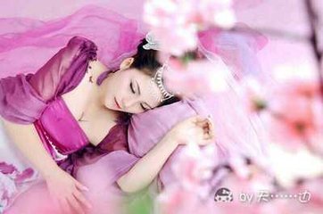 菩萨蛮（昼眠秋水）