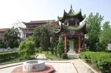 过淮三首赠景山兼寄子由