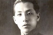 和张判官登万山亭，因赠洪府都督韩公