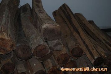 次七兄韵题二兄静明阁