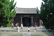 依韵酬太傅张相公见赠