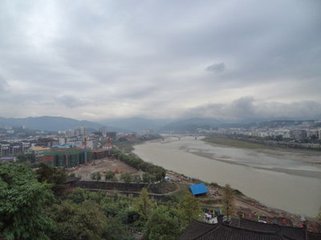 利州江潭作（感孕金轮所）