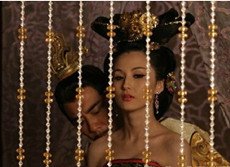 春光戏题赠李侯