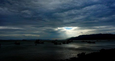 定海县厅事落成致语口号