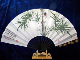 题蝉蝶画扇