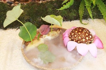 渔家傲·为爱莲房都一柄