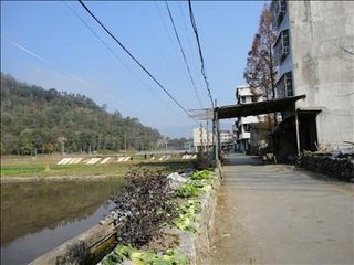 泛小舟姑熟溪口
