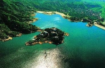 扈驾马兰峪赐观温泉恭纪十韵