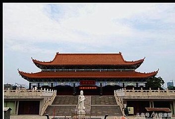 安国寺寻春