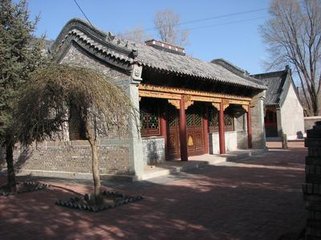 郭承禧同年解倅印趋朝