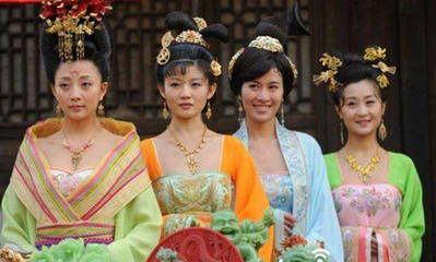 虢国夫人（一作《张祜集》灵台二首之一）