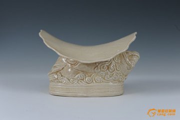十一月十二日枕上晓作