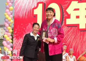 送郑编修罢任