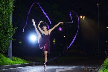 夜起来（一作起夜来）