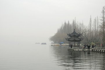 醉太平 西湖寻梦