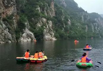 黄仲本自浙西漕幕得倅临安暂往寓居德清遽然