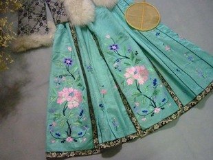 洞仙歌·裙芳老尽
