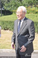 仲本索归甚遽前诗送行言之不足见示和篇览之