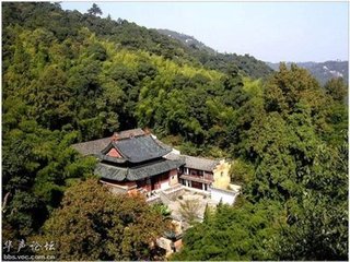 归阳萧寺有丁行者能修无生忍担水施僧况归命