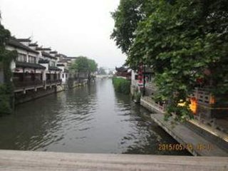 天太原召侍臣赐宴守岁