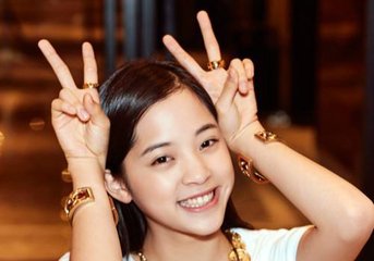 三月廿九日夜欧阳省郎递至佳章观之技痒灯下