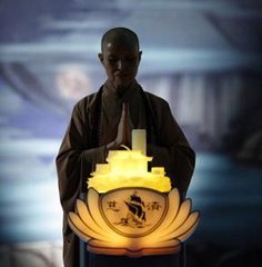 重用韵答严上人（二首）