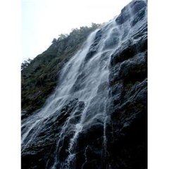 谷帘水