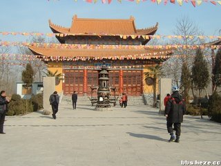 挽吕{左山右客}智直阁二首