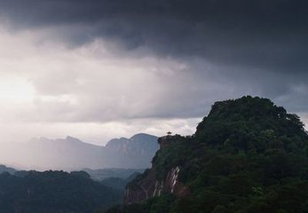 望江南（雨）
