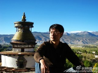 夜话李孺长书屋因忆乃翁左纳言