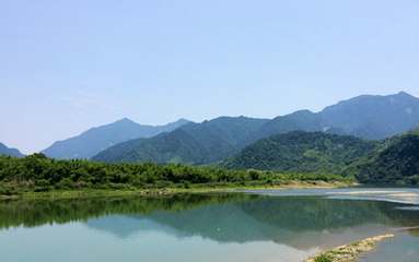 河中城南姚家浴后题赠主人