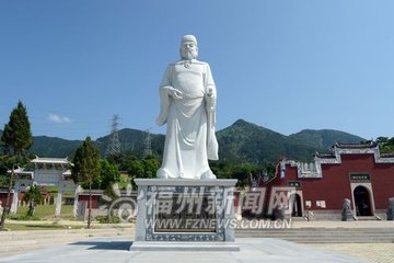 答简审知