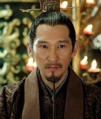 阙下言怀上执政