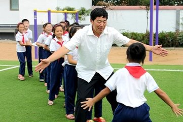 赠陈孝子庸