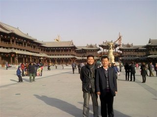 初三辛卯李建泰请南迁
