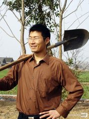 赠泰州掾令狐克己（文公曾孙）