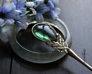 书初凉夜至将晓：{灵寿寺作}