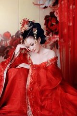 虞美人·红颜绿鬓无长好