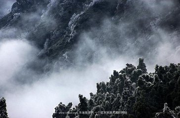赵忠定帅蜀时题雪锦楼有扁舟衡岳问归程之句