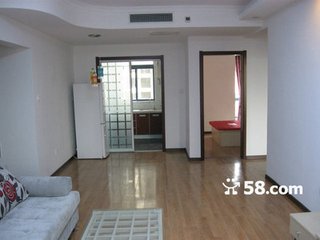 次招客见赠韵