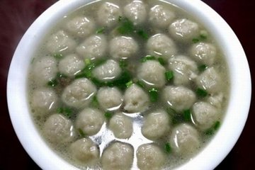 蝶恋花·鼓吹东方天欲晓