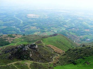 龙门飞来峰
