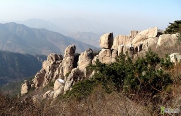 暇日游石门用前韵