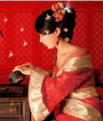 醉花阴·露芽初破云腴细